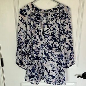 Paraphrase Floral Blouse.
